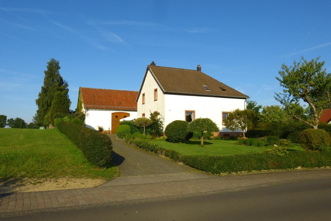 Ferienwohnung Eifelgold Esch Esch  Exterior foto